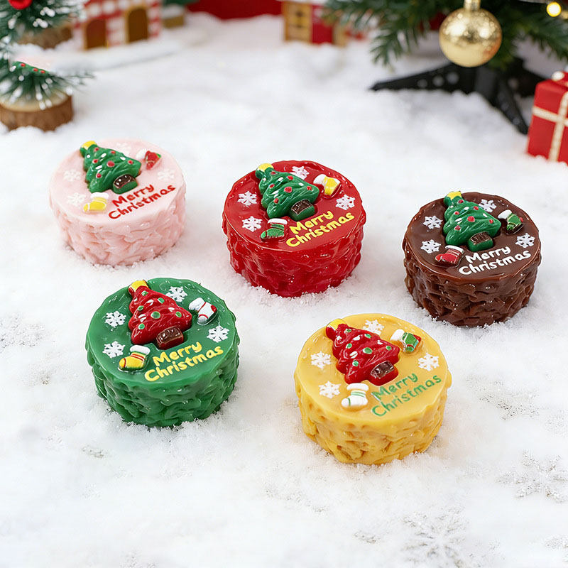 Jewelry Making Table - 10pcs Resin imitation Christmas tree-shaped cupcakes