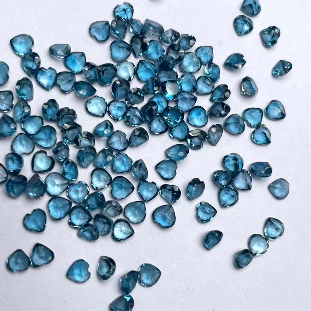 5pcs London Blue Topaz Heart S - Jewelry Making In London のレビューと価格
