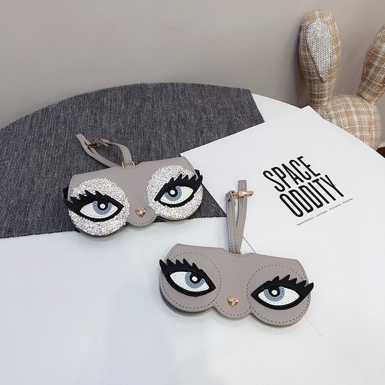 ins cartoon cute glasses case  - Jewelry Making Glasses のレビューと価格
