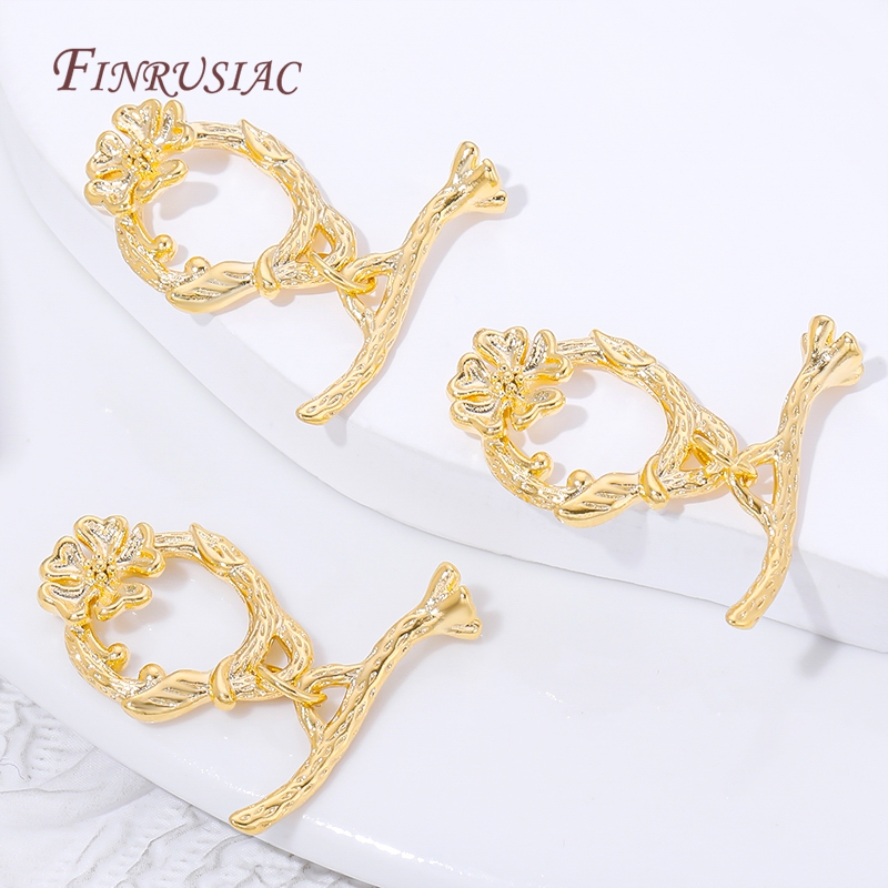 18K Gold Plated Flower Branch  - Toggle Clasp Gold のレビューと価格