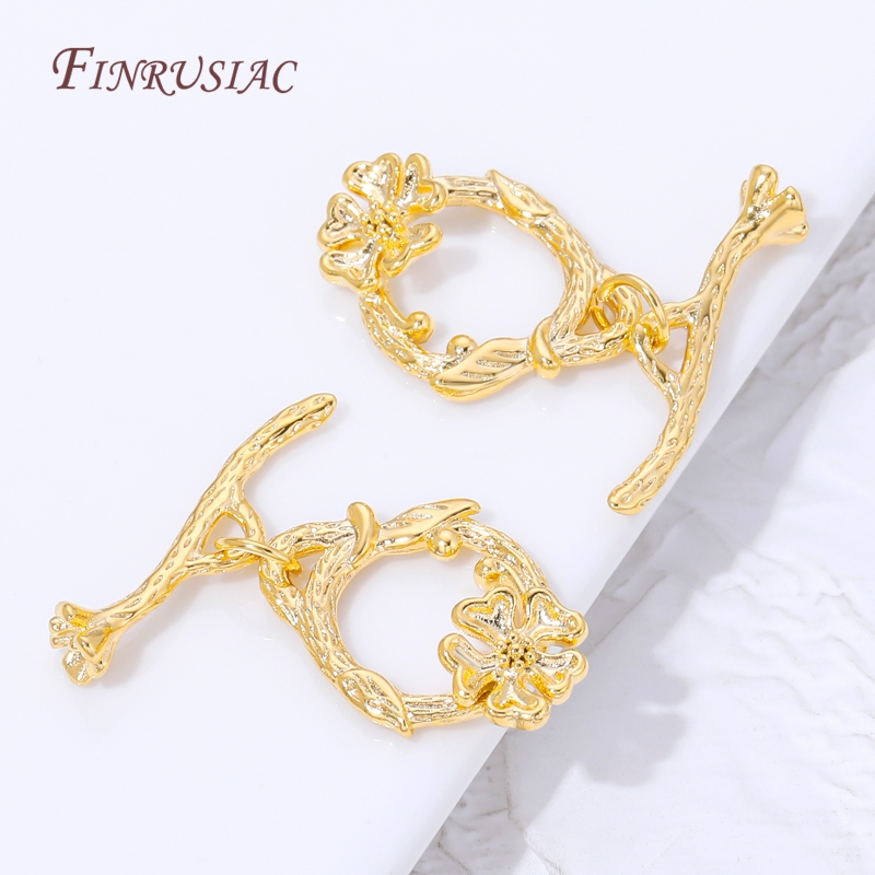 18K Gold Plated Flower Branch  - Toggle Clasp Gold のレビューと価格