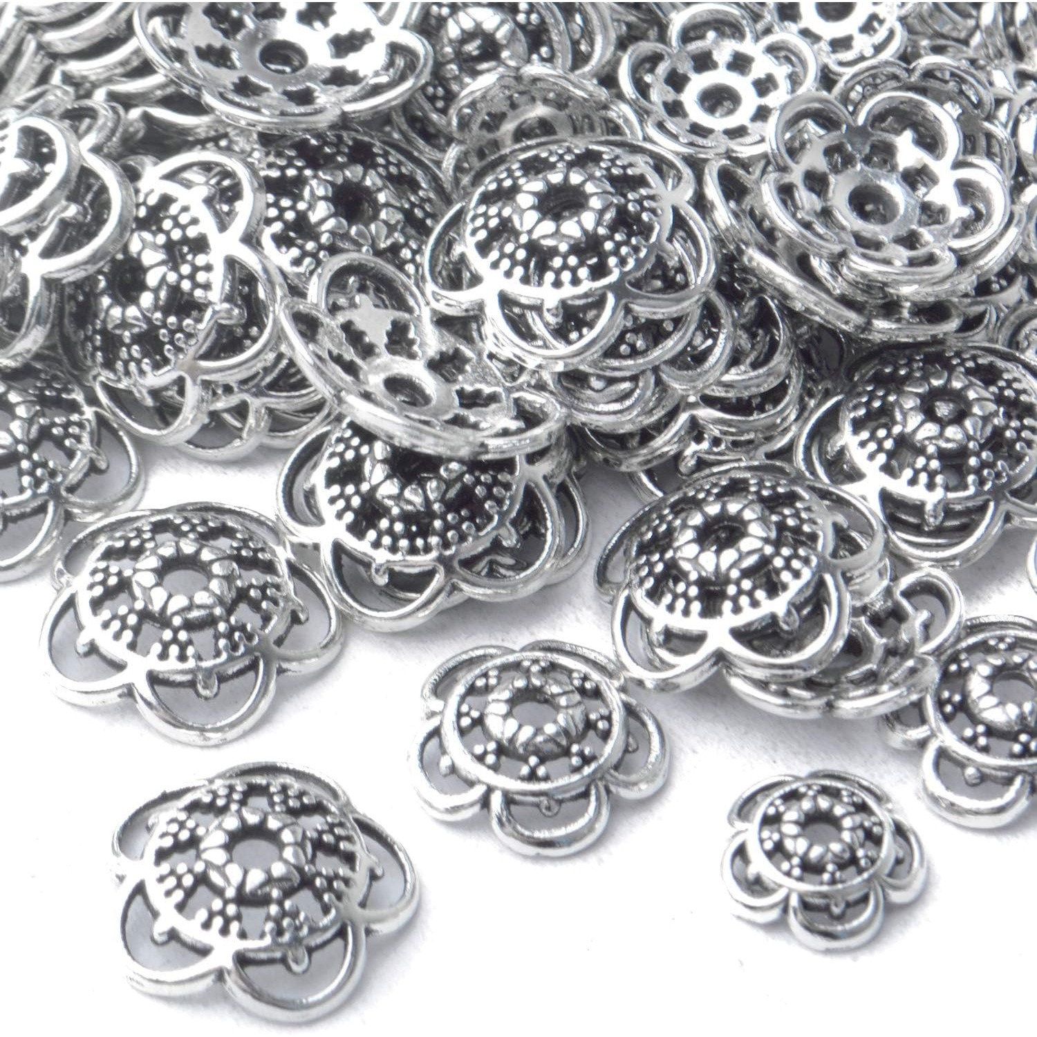 200pcs Flower Bead Caps Alloy  - Jewelry Making Bali のレビューと価格